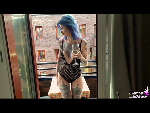 ❤️ Gadis Luar Biasa Nyusu sareng Gulp sareng Ngeureunkeun Gairah Di handapeun Langit Terbuka video sex di urang ❌❤